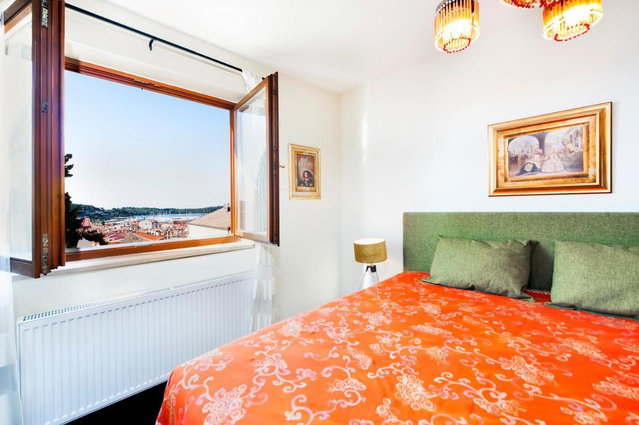 Apartment Mia Ровинь Экстерьер фото